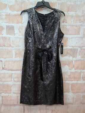 NWT R&M Richards Black Metallic Paisley Midi Sheath Dress with Waist Tie